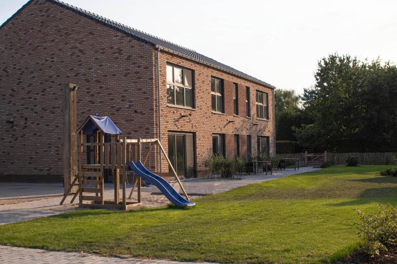 De Hoog Velden 14 Neerpelt Exterior foto
